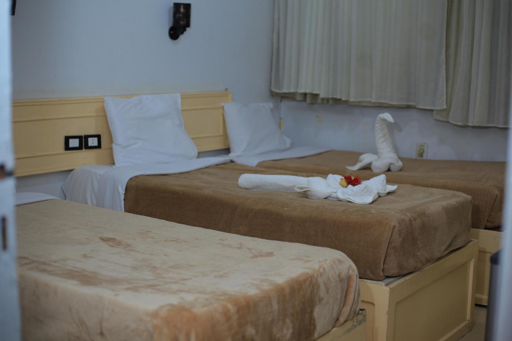 Oscar Hotel Aswan Bagian luar foto