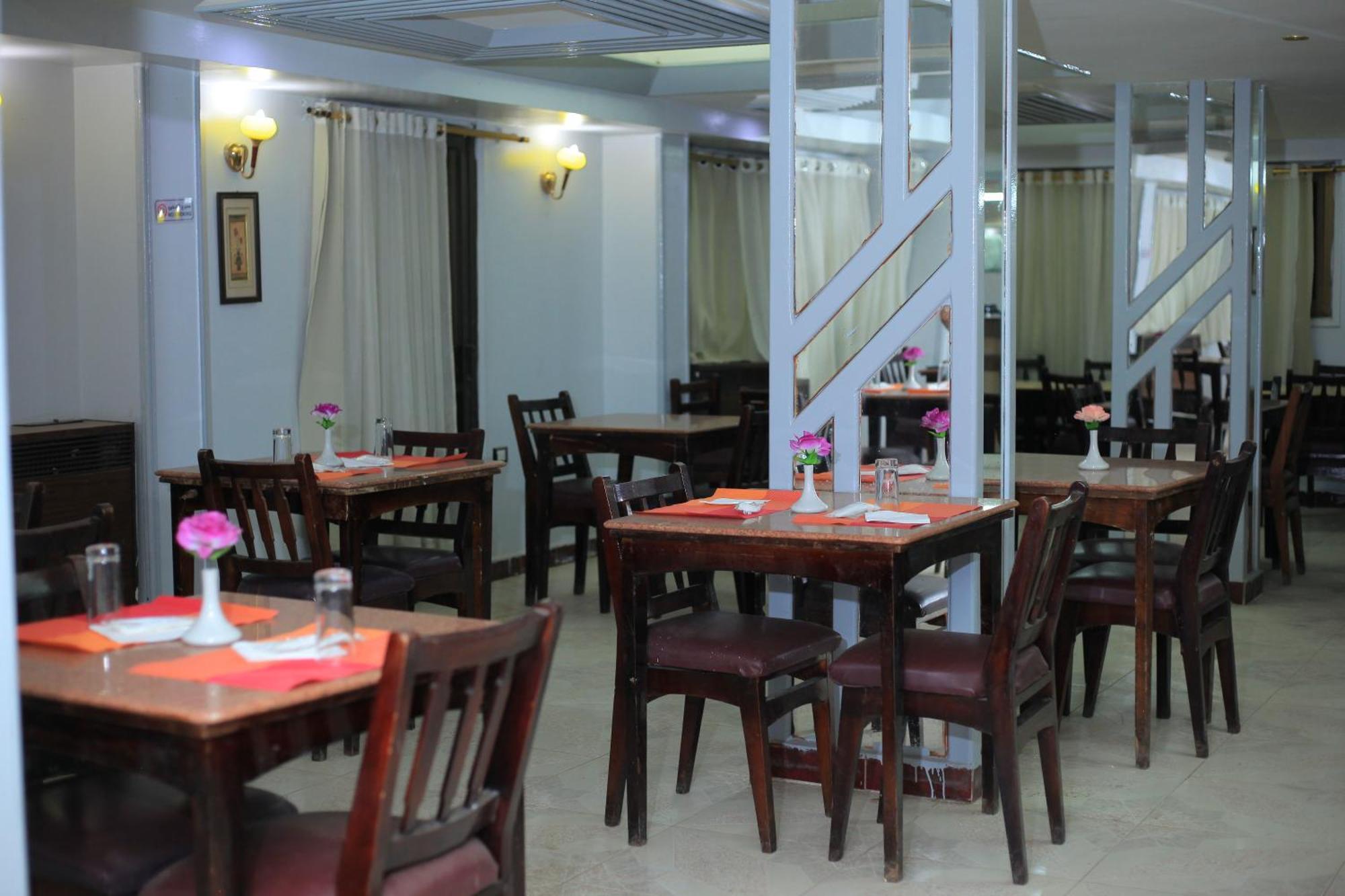 Oscar Hotel Aswan Bagian luar foto