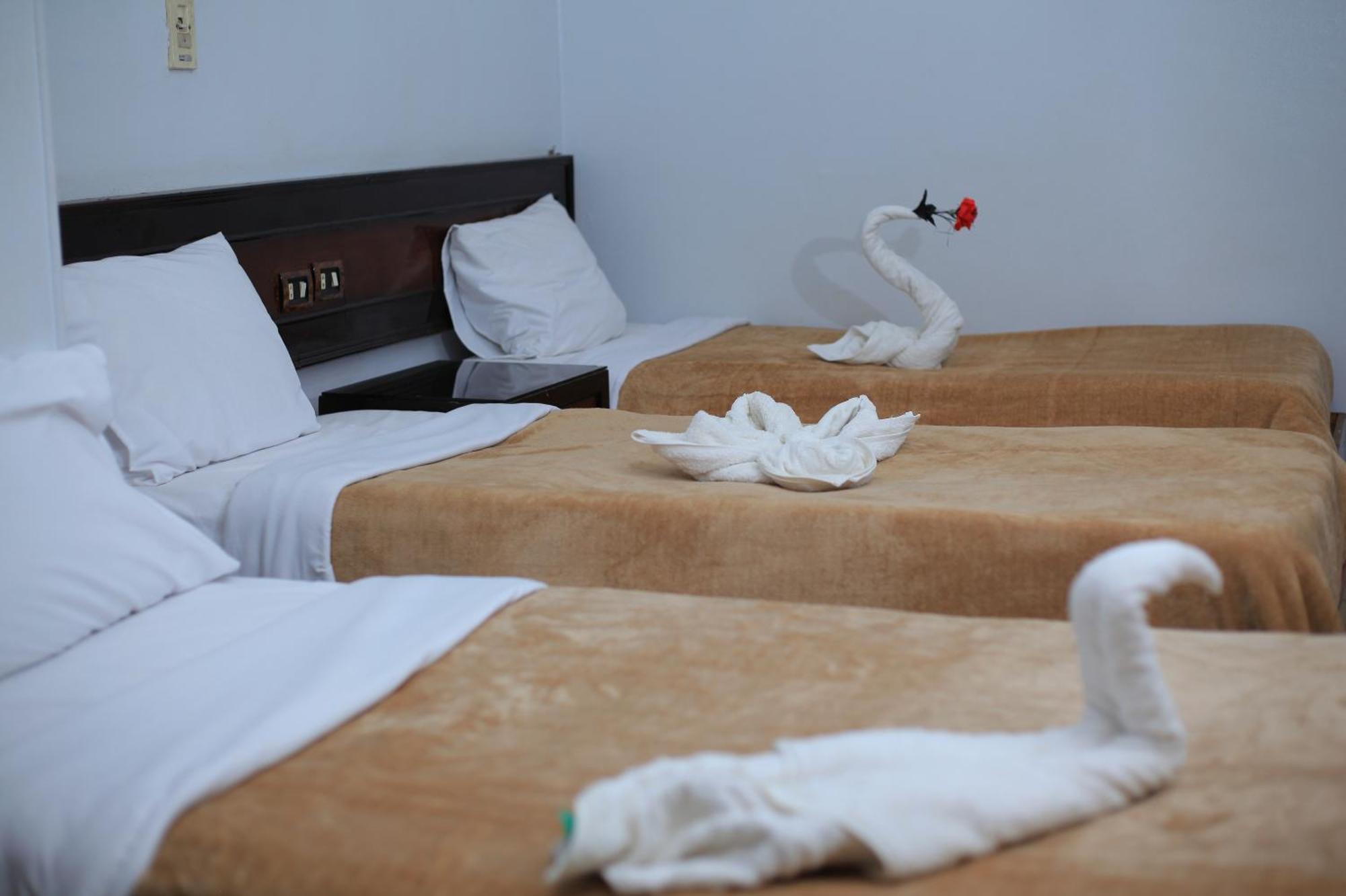 Oscar Hotel Aswan Bagian luar foto