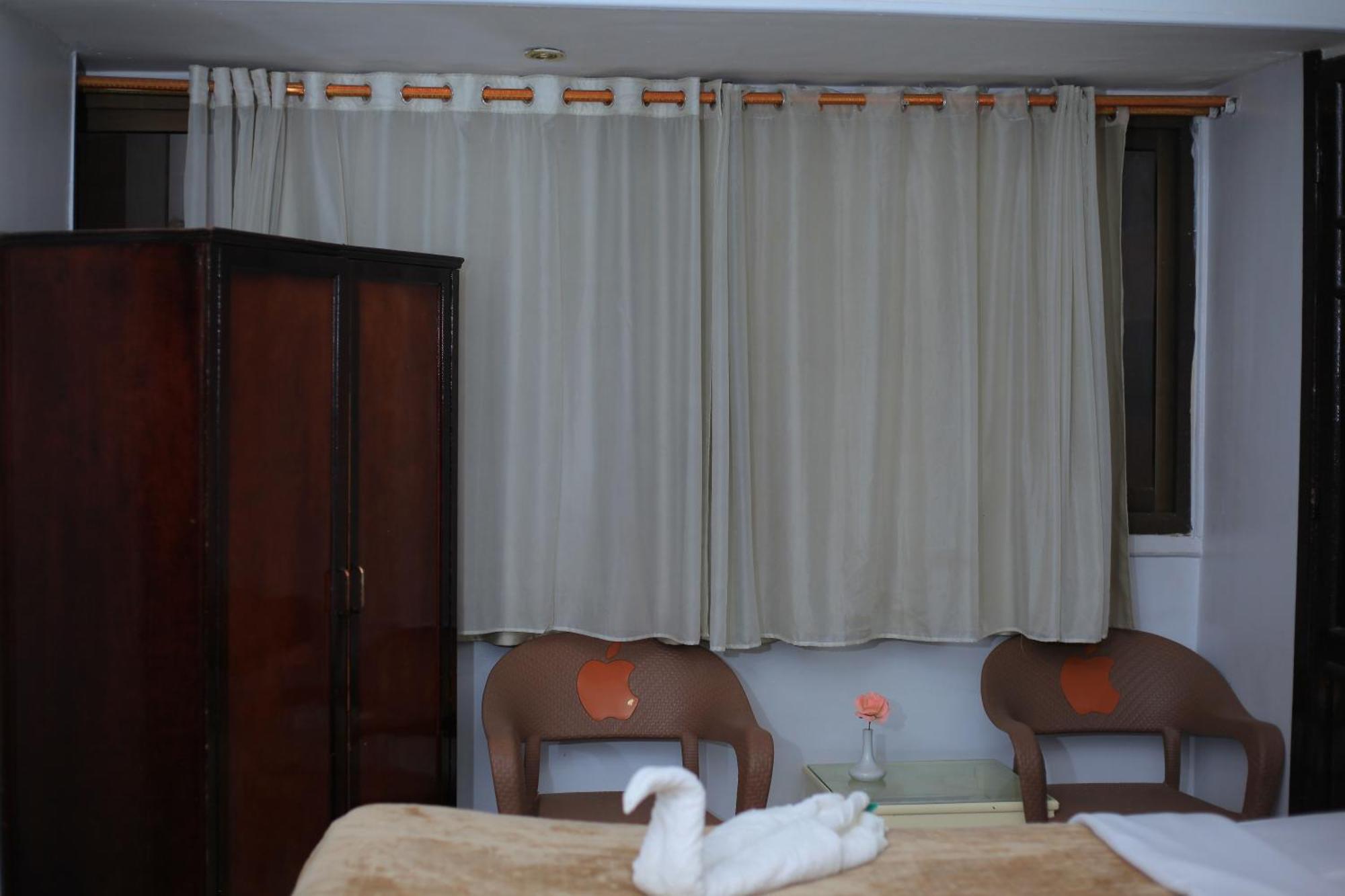 Oscar Hotel Aswan Bagian luar foto
