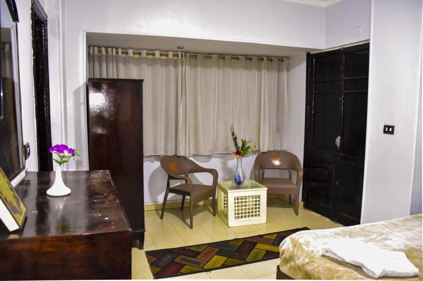 Oscar Hotel Aswan Bagian luar foto